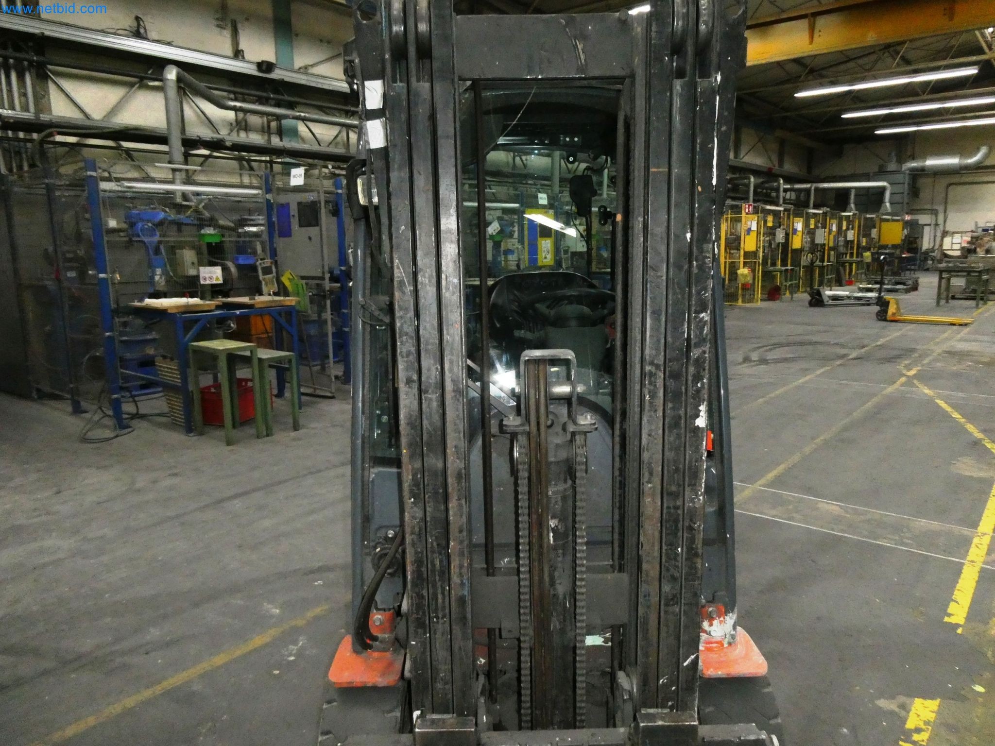 Maszyny z sektora technologii powierzchni-9