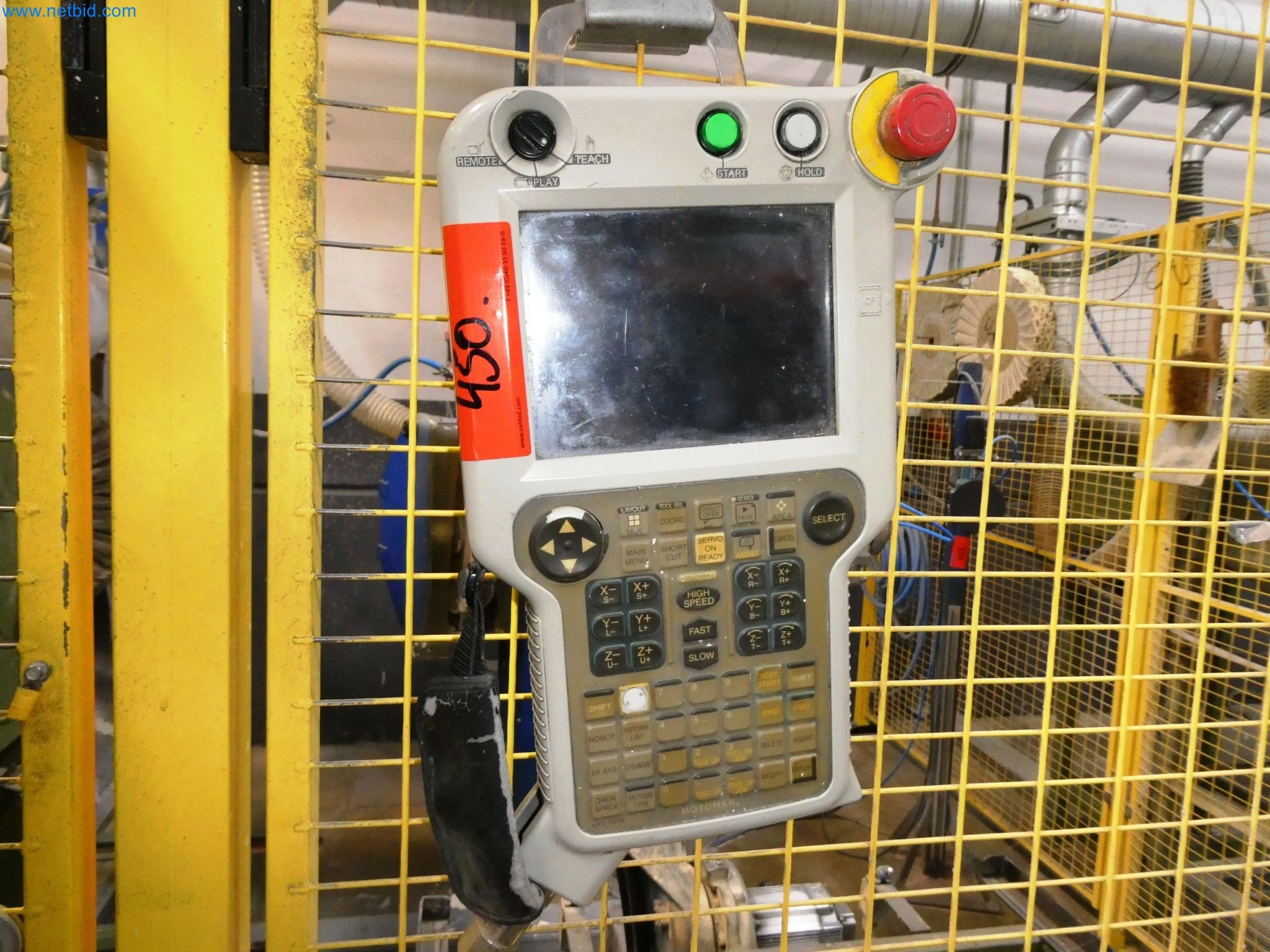 Maszyny z sektora technologii powierzchni-8