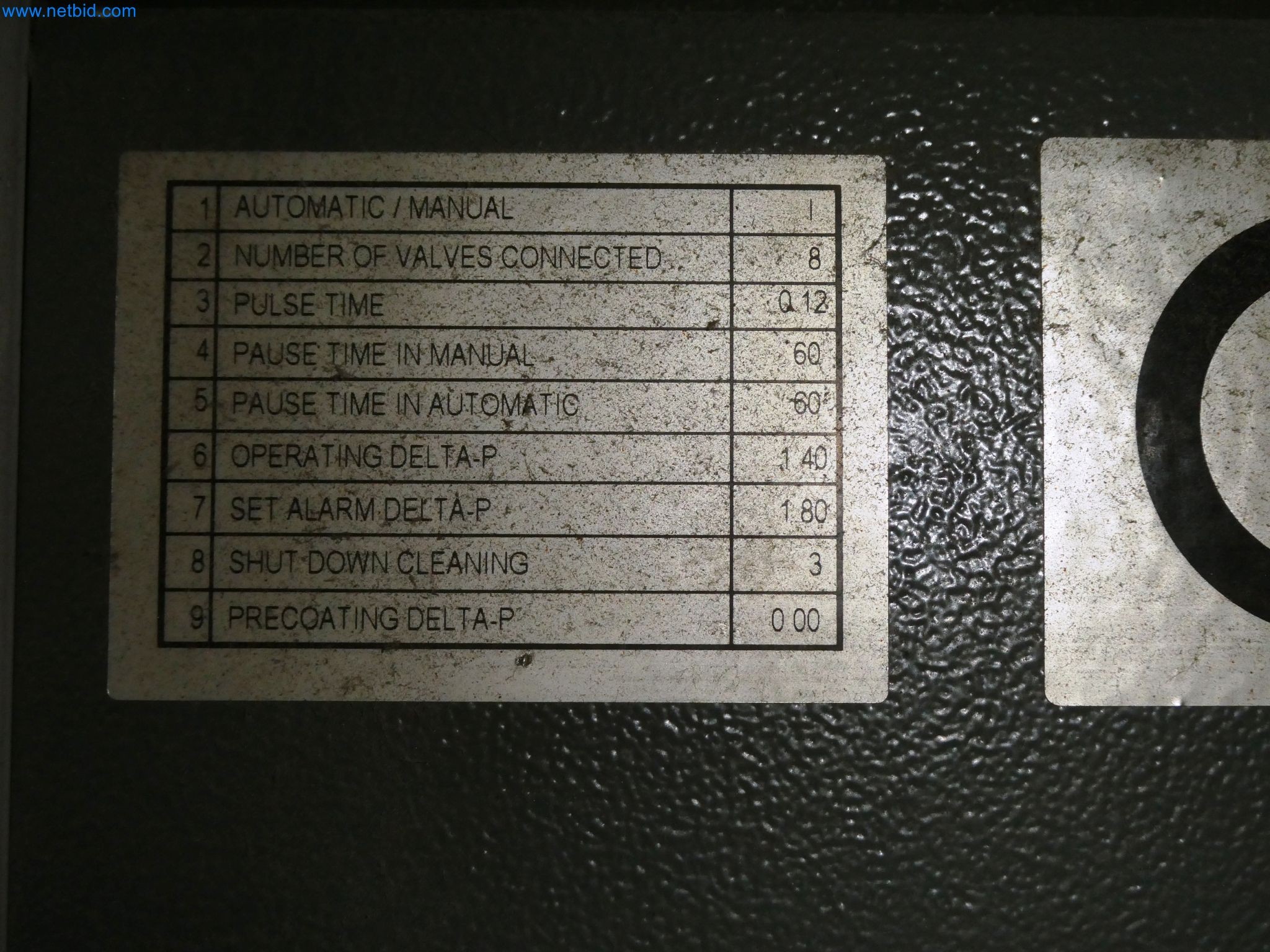 Maszyny z sektora technologii powierzchni-3
