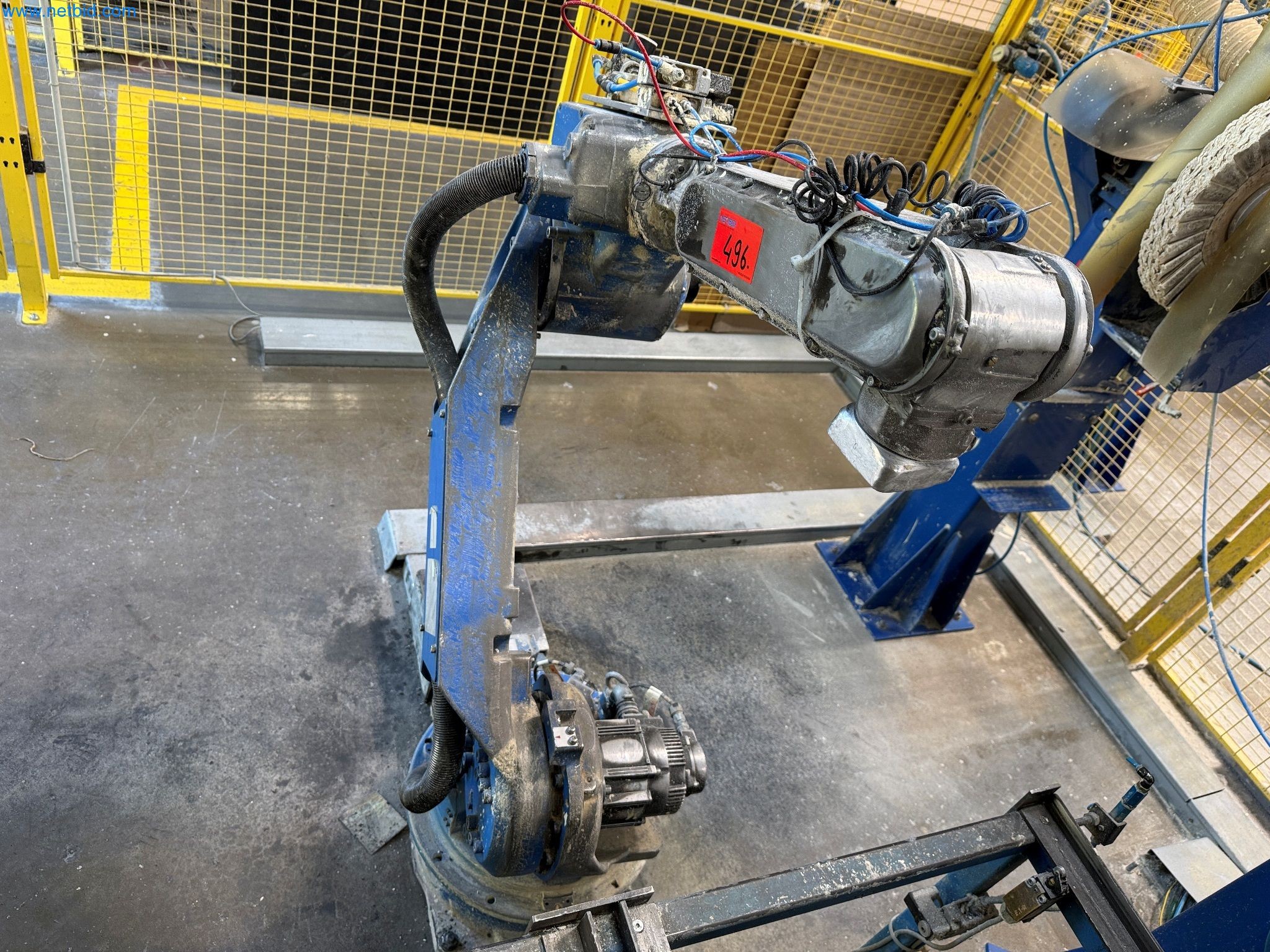 Maszyny z sektora technologii powierzchni-7