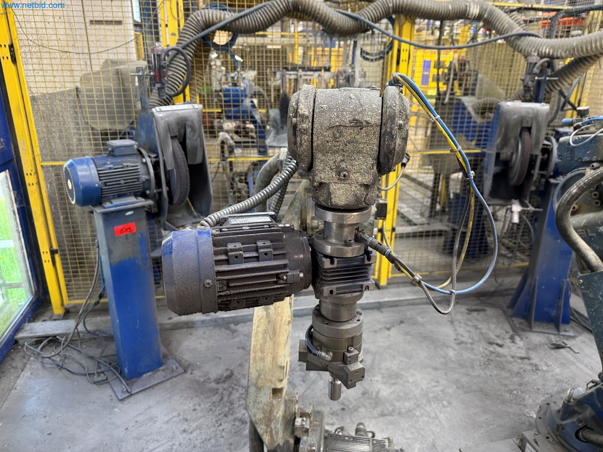 Maszyny z sektora technologii powierzchni-7