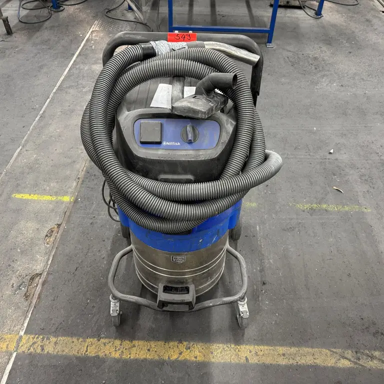 Industrial vacuum cleaner Nilfisk Attix 75-11
