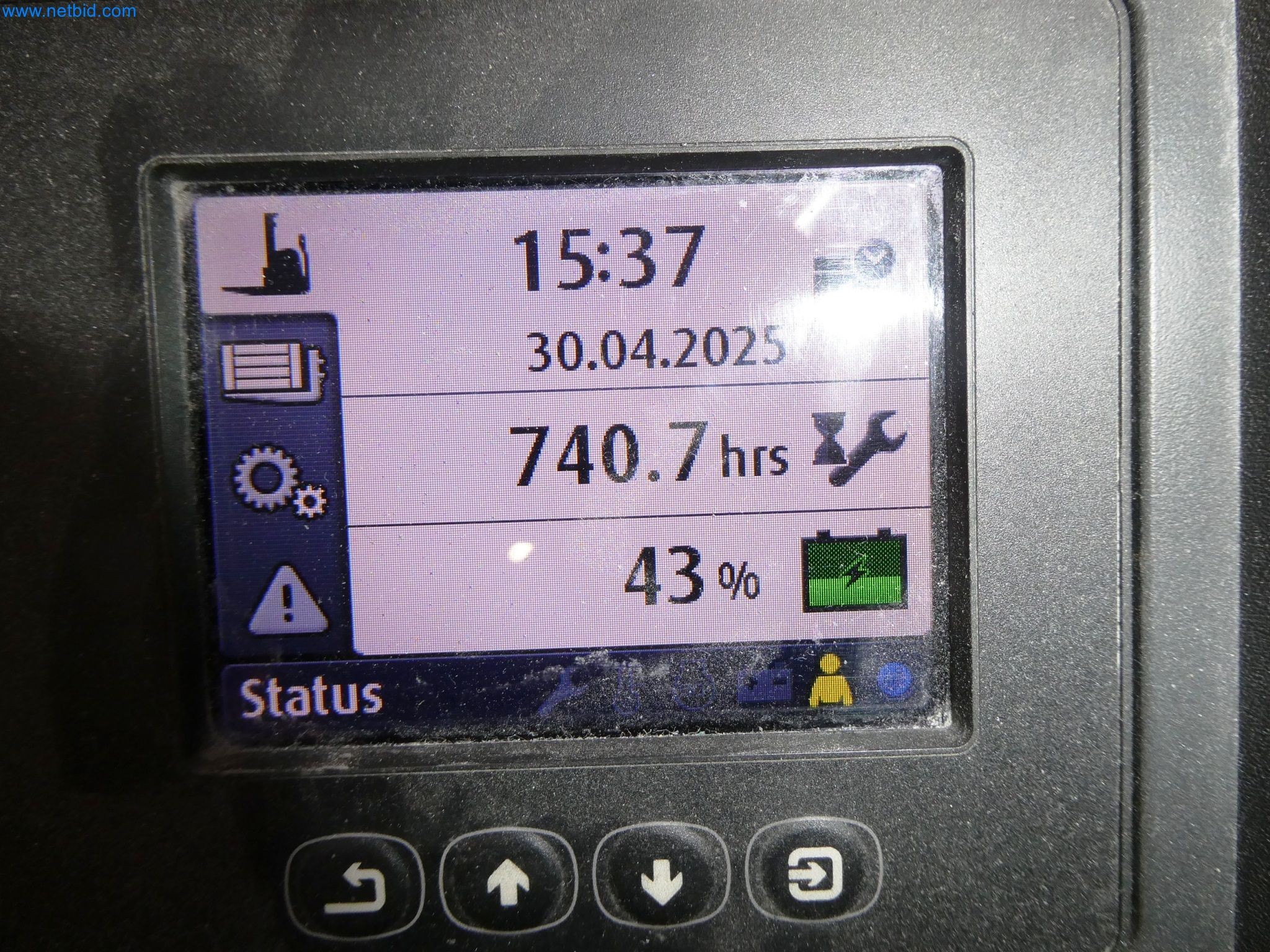 Maszyny z sektora technologii powierzchni-7