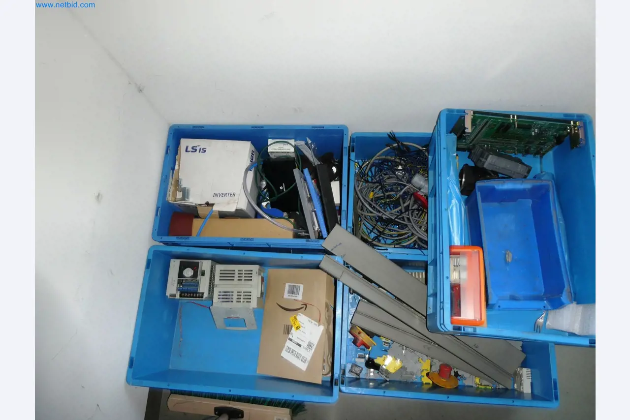 Maszyny z sektora technologii powierzchni-21