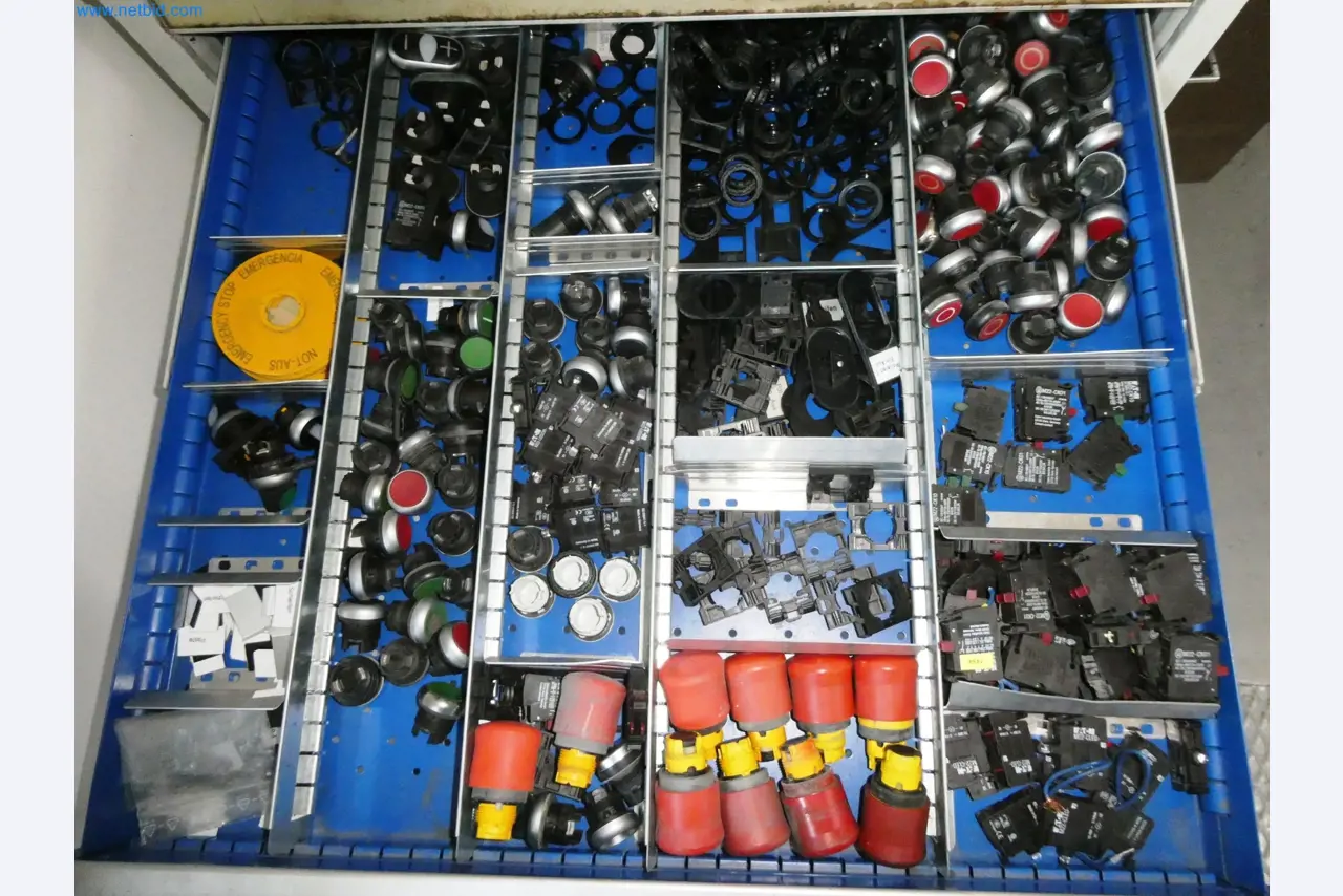 Maszyny z sektora technologii powierzchni-25