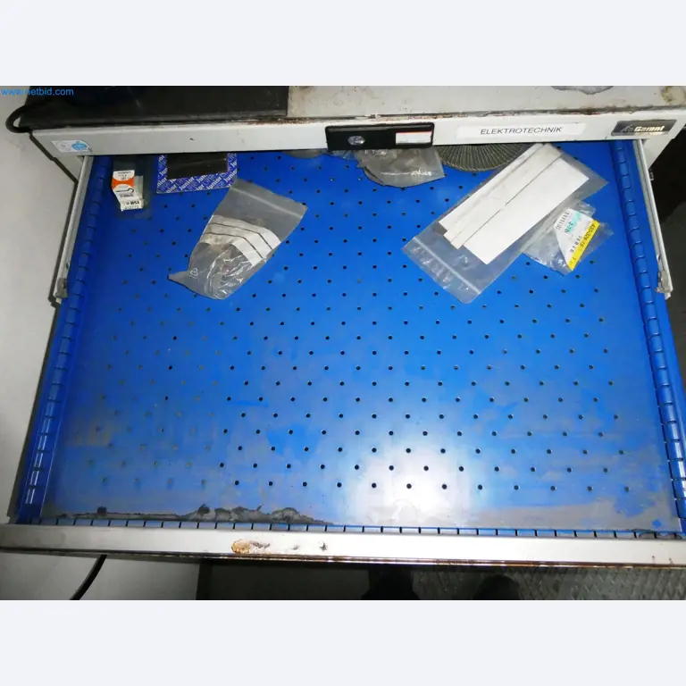 Maszyny z sektora technologii powierzchni-26