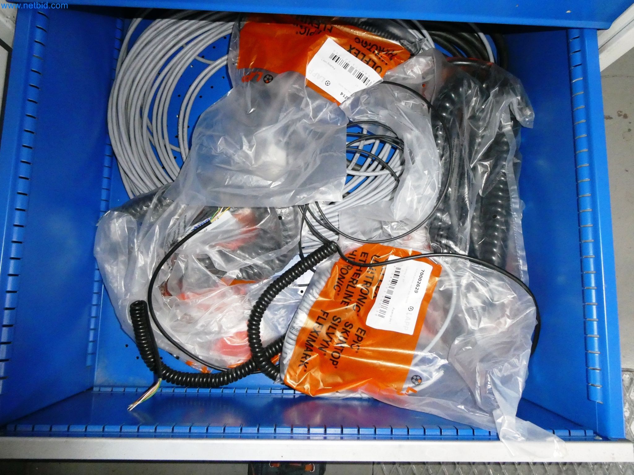 Maszyny z sektora technologii powierzchni-29