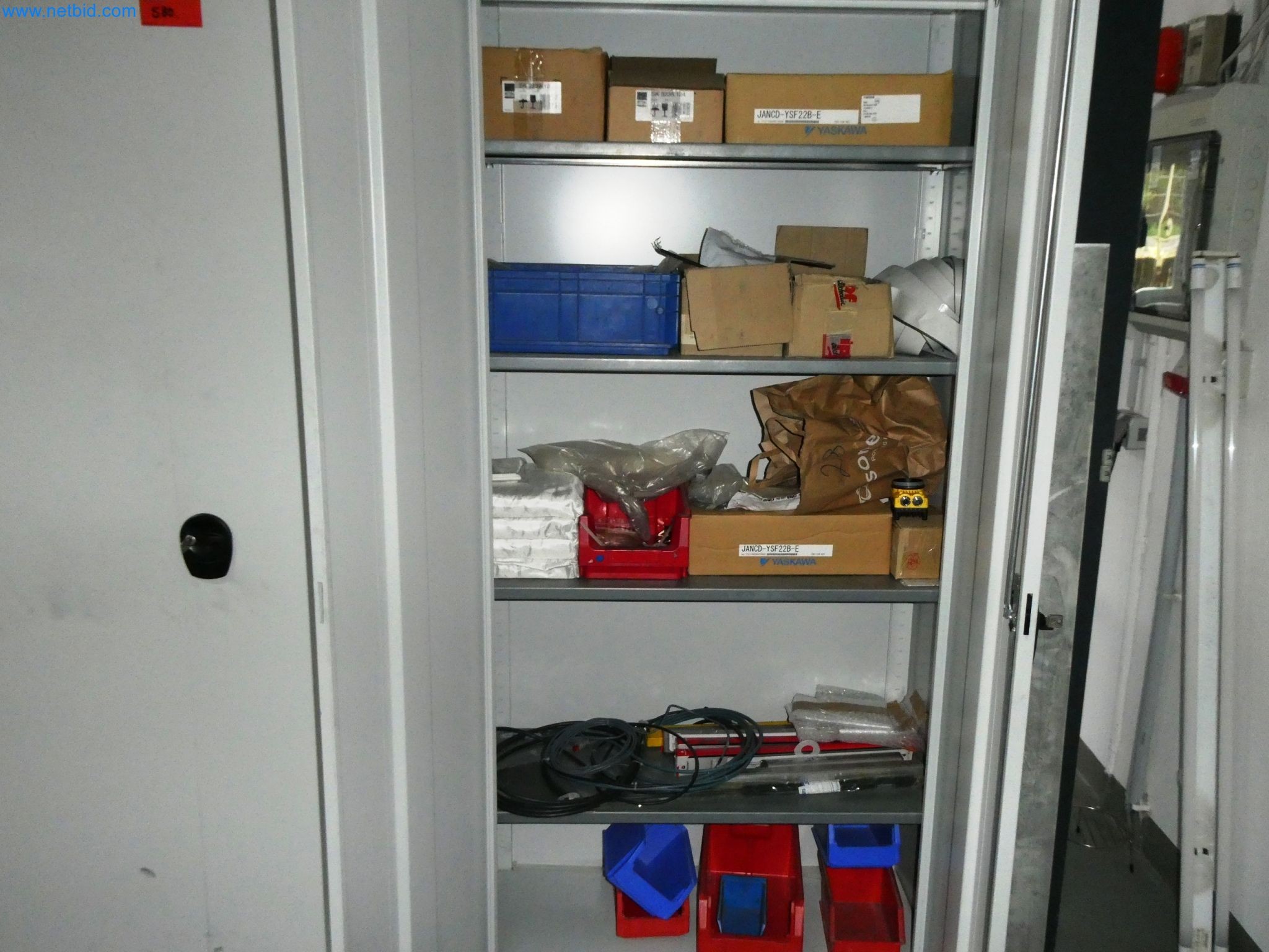 Maszyny z sektora technologii powierzchni-33