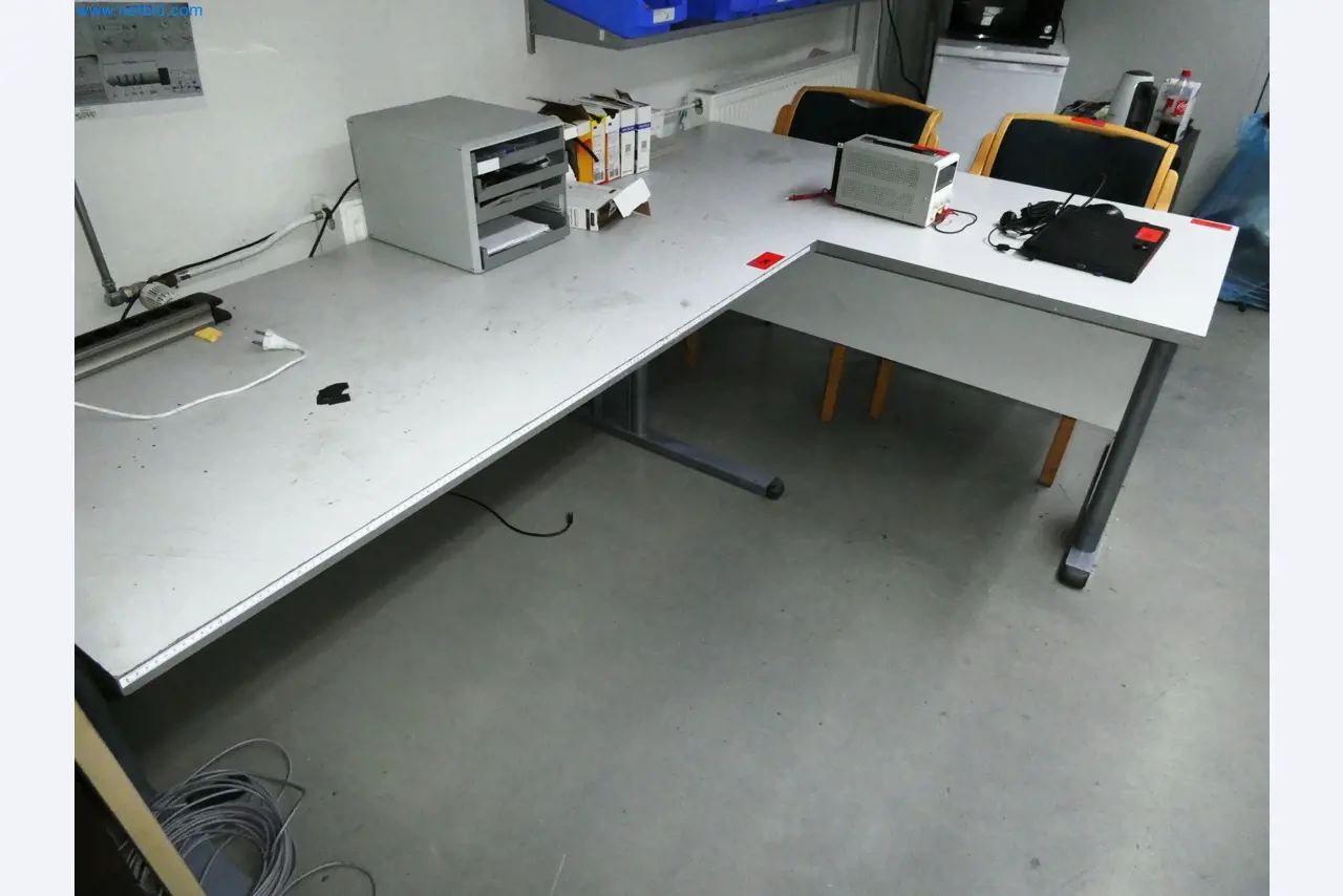 Maszyny z sektora technologii powierzchni-39