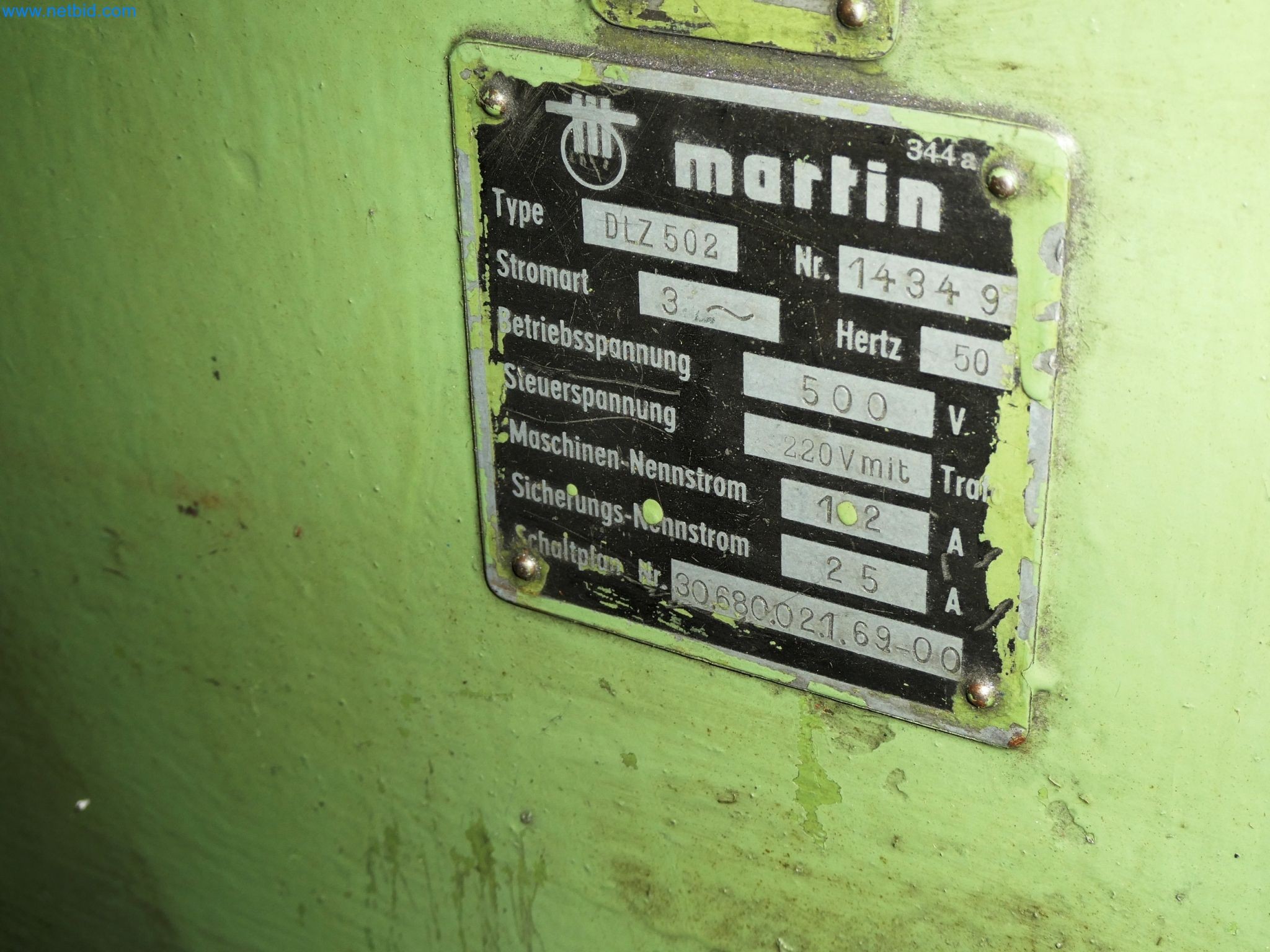 Maszyny z sektora technologii powierzchni-8