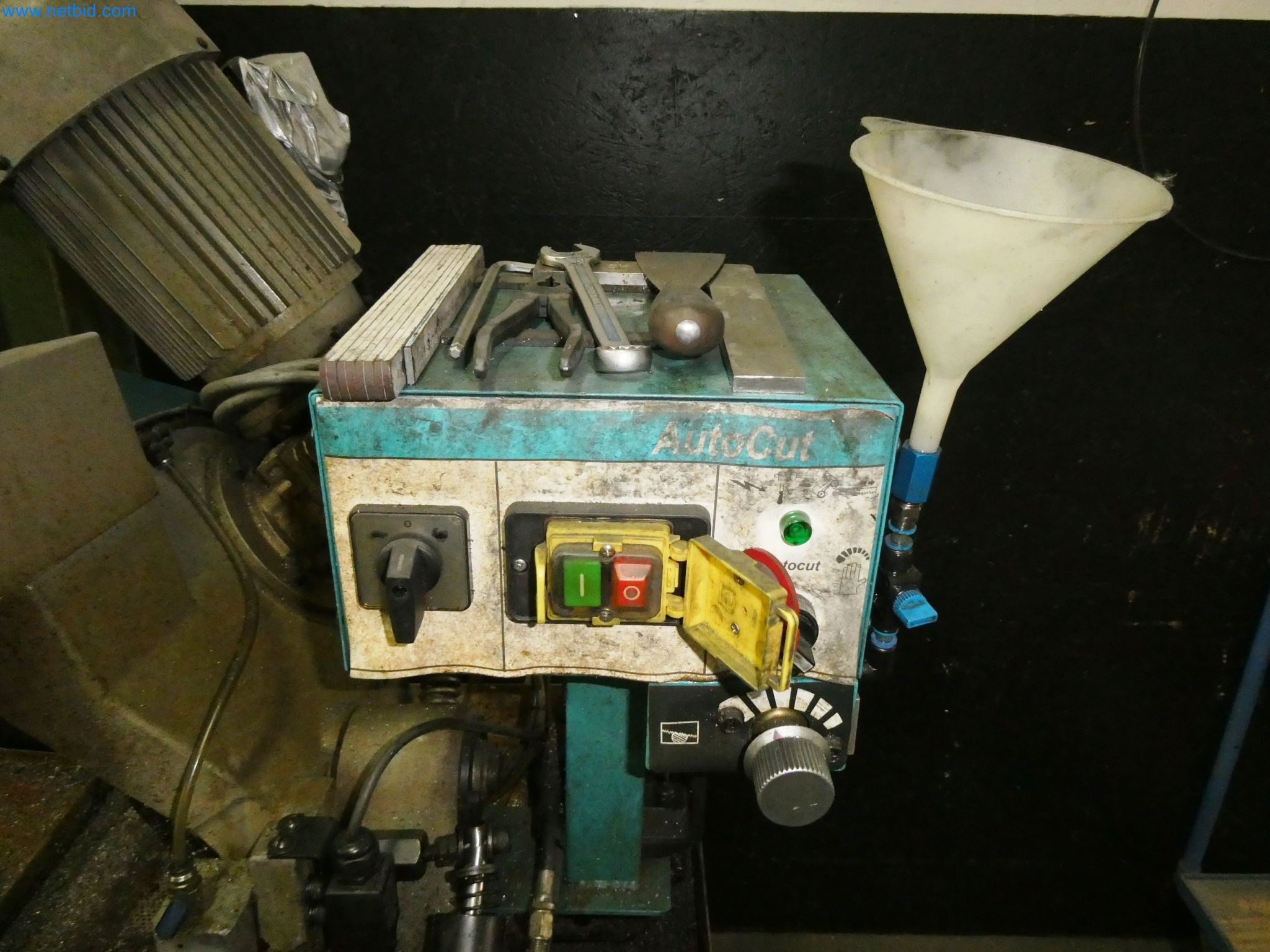 Maszyny z sektora technologii powierzchni-5