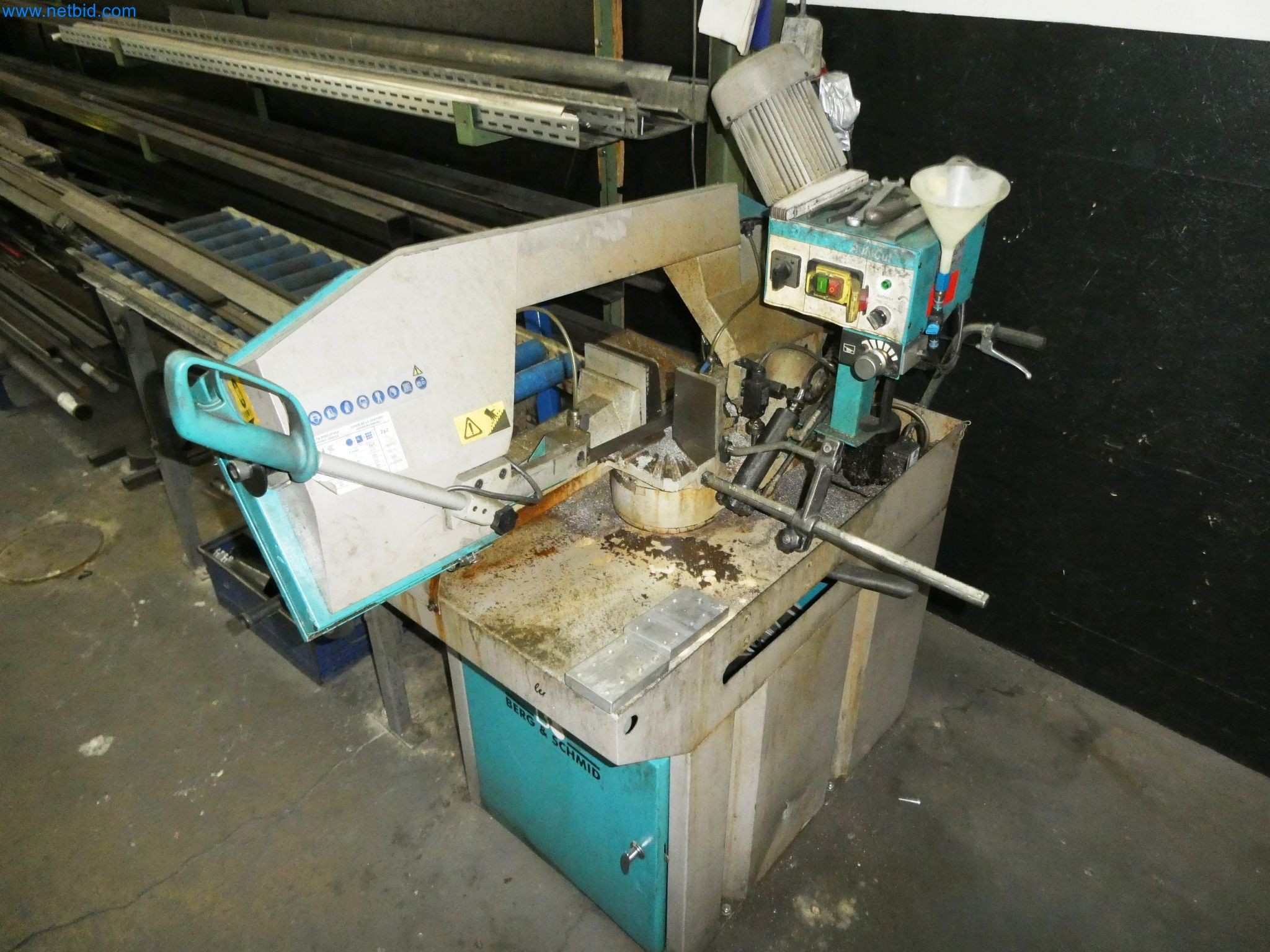 Maszyny z sektora technologii powierzchni-7