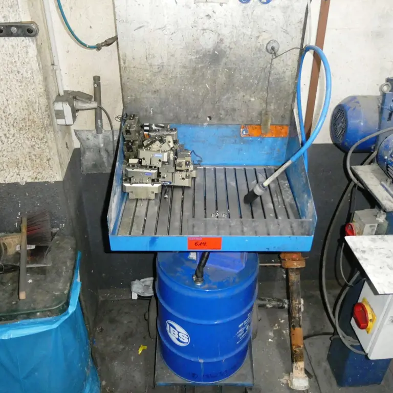 Small parts washbasin