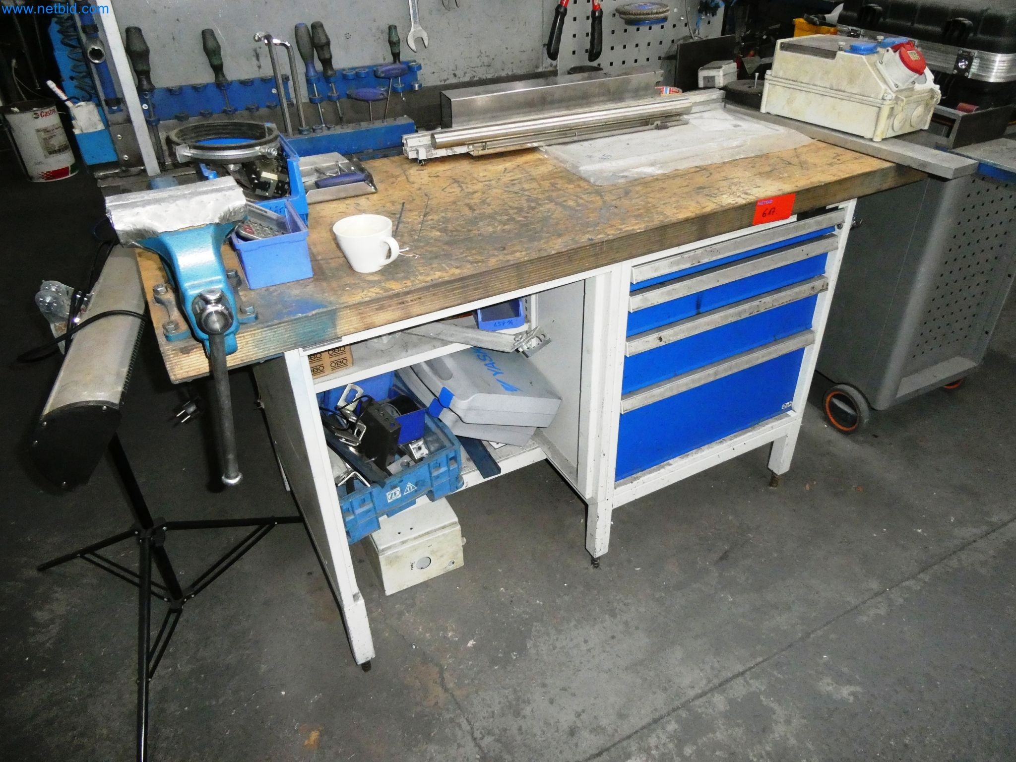 Maszyny z sektora technologii powierzchni-26