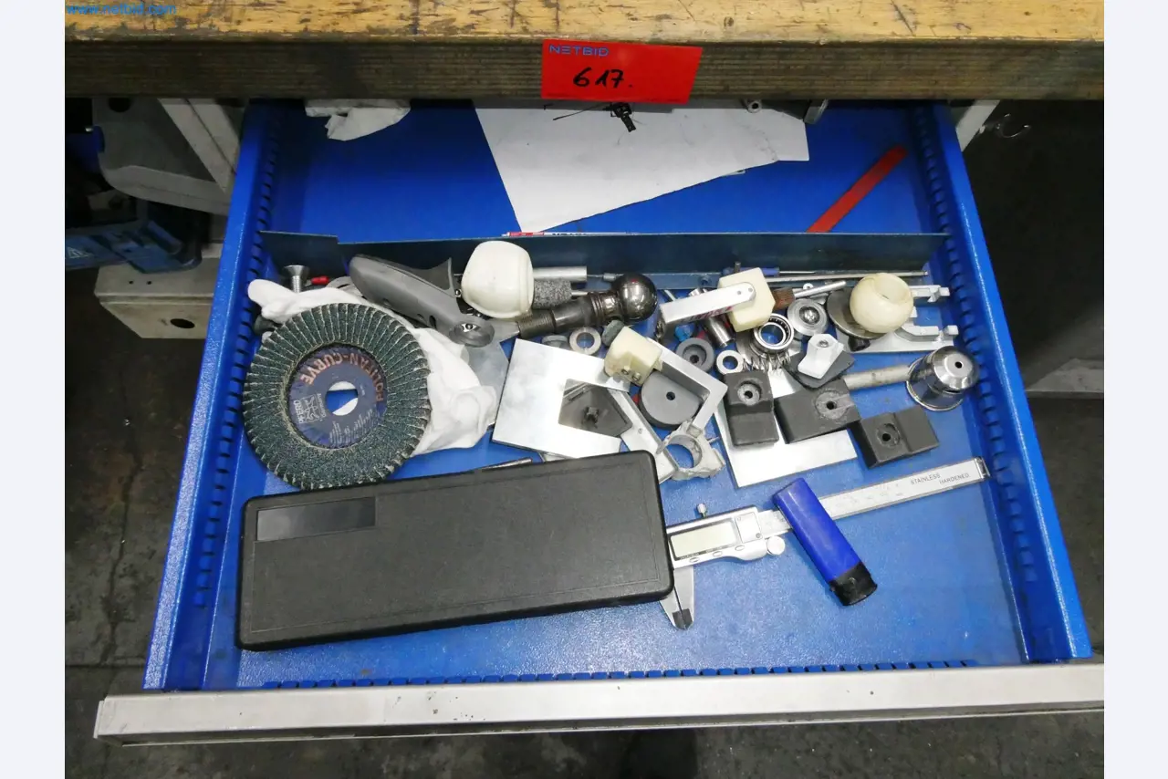 Maszyny z sektora technologii powierzchni-28