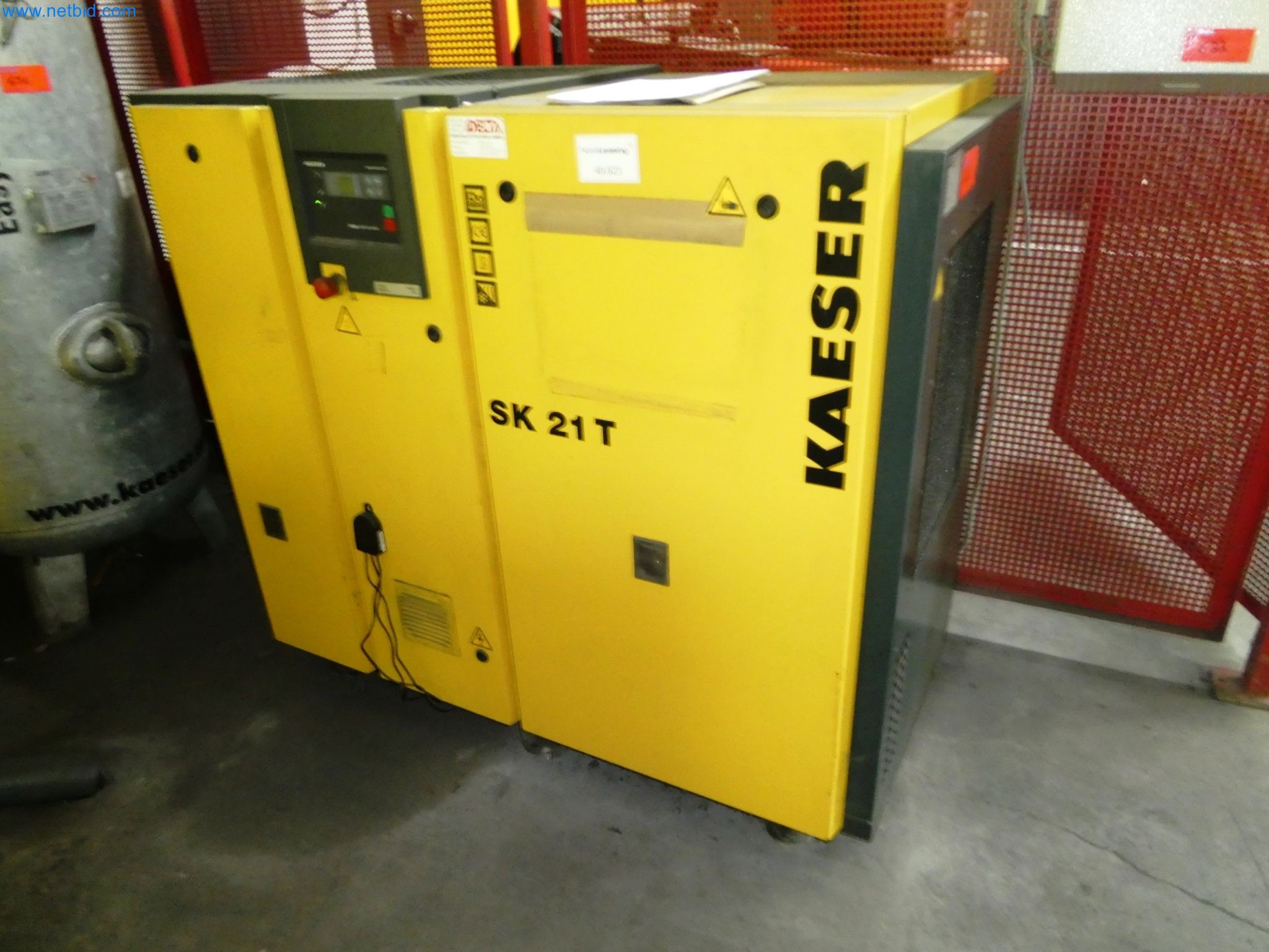 Maszyny z sektora technologii powierzchni-1