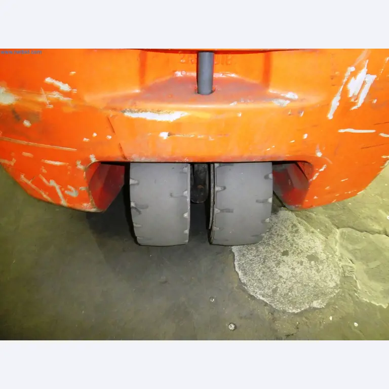 Maszyny z sektora technologii powierzchni-13