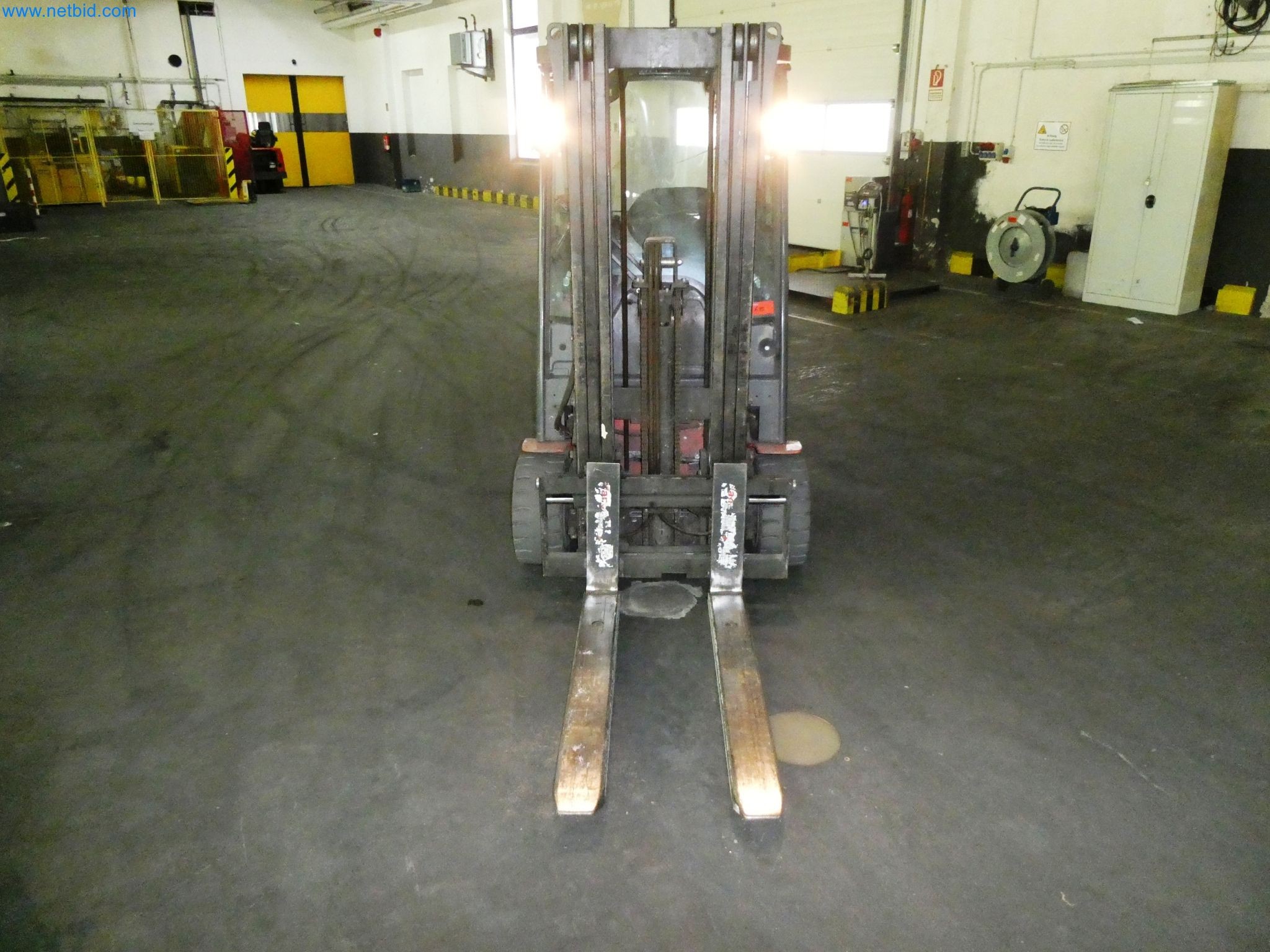 Maszyny z sektora technologii powierzchni-2