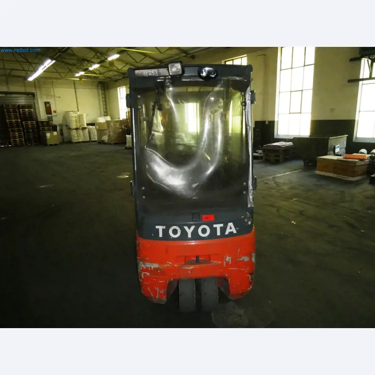 Maszyny z sektora technologii powierzchni-9