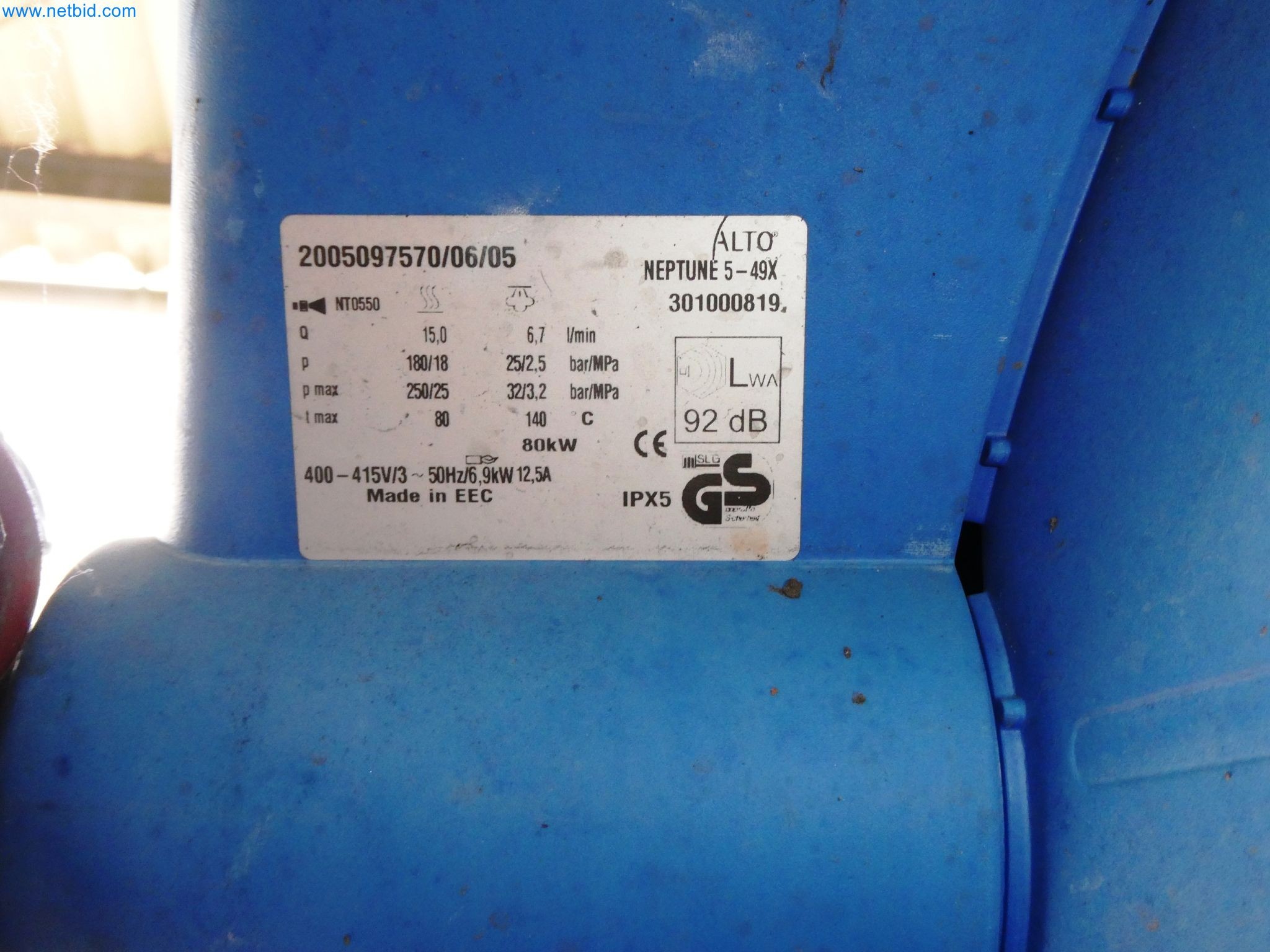 Stroje z oblasti povrchových technologií-5