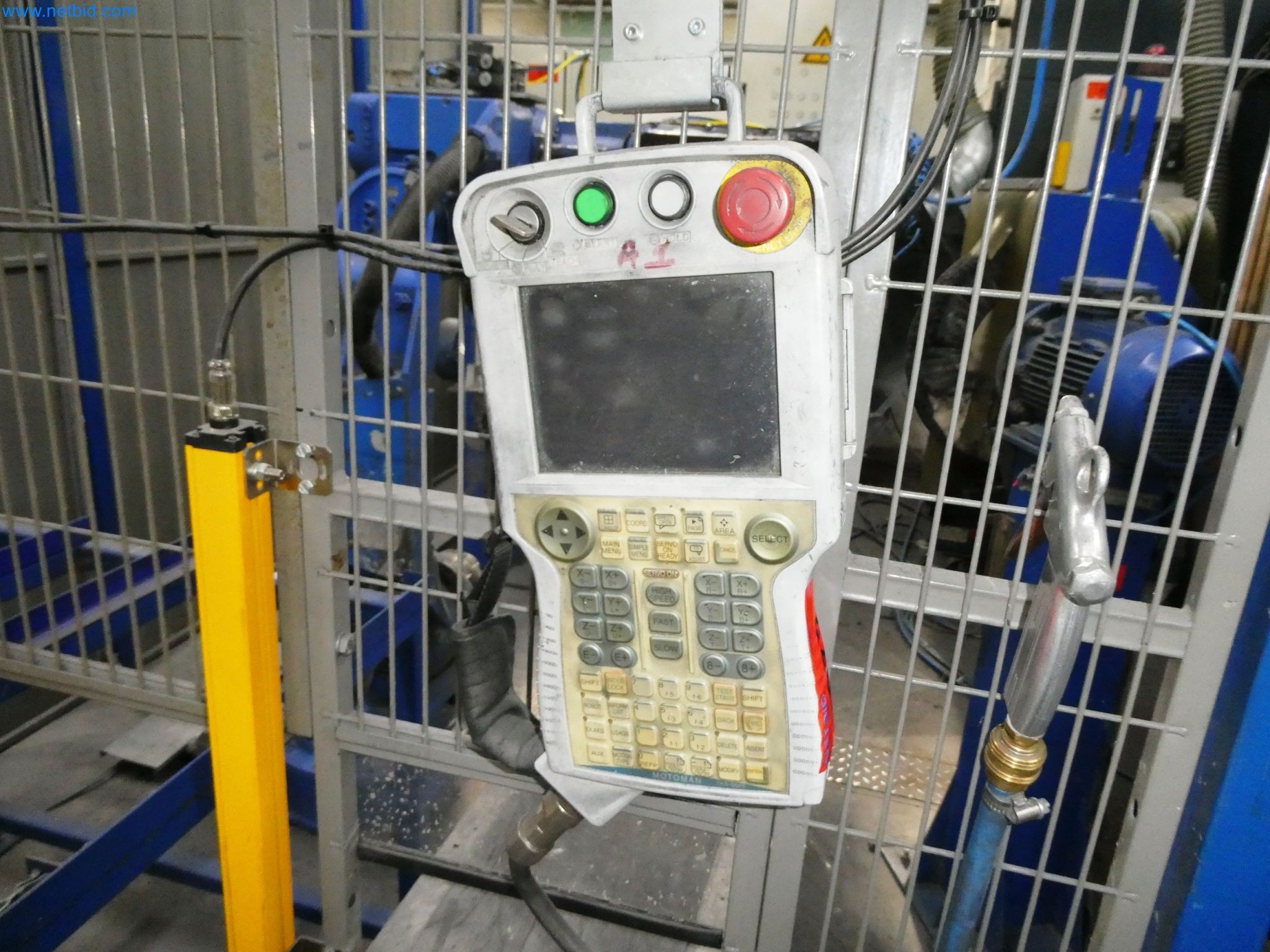 Maszyny z sektora technologii powierzchni-10