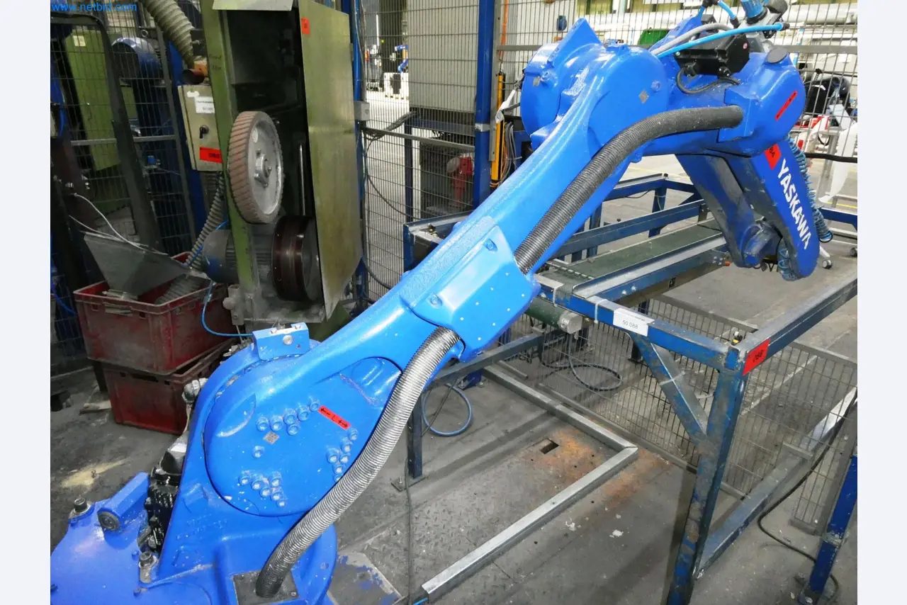 Maszyny z sektora technologii powierzchni-12