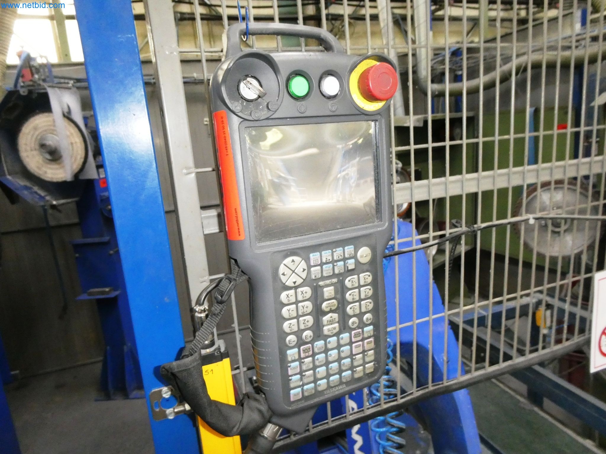 Maszyny z sektora technologii powierzchni-13