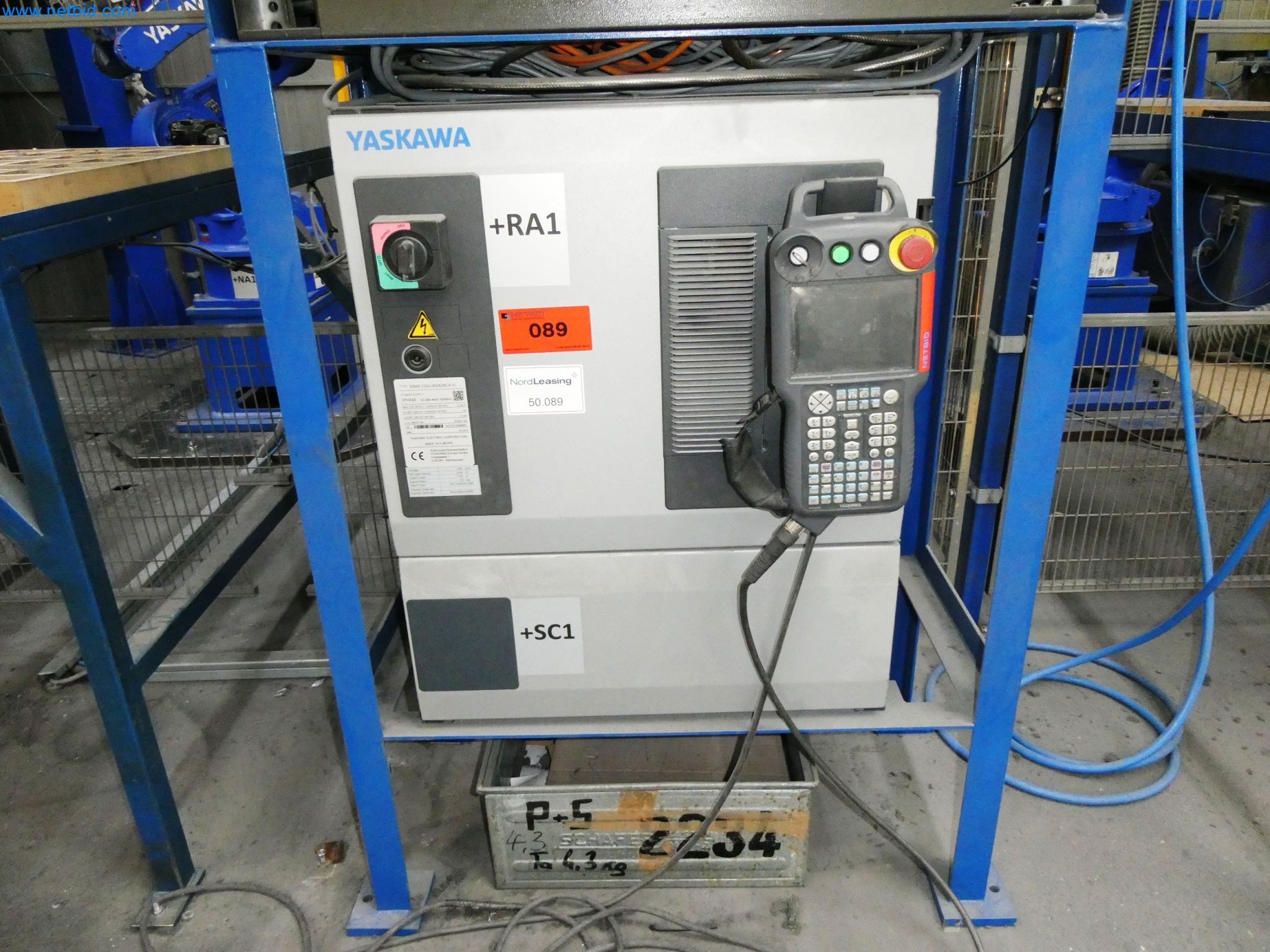 Maszyny z sektora technologii powierzchni-11