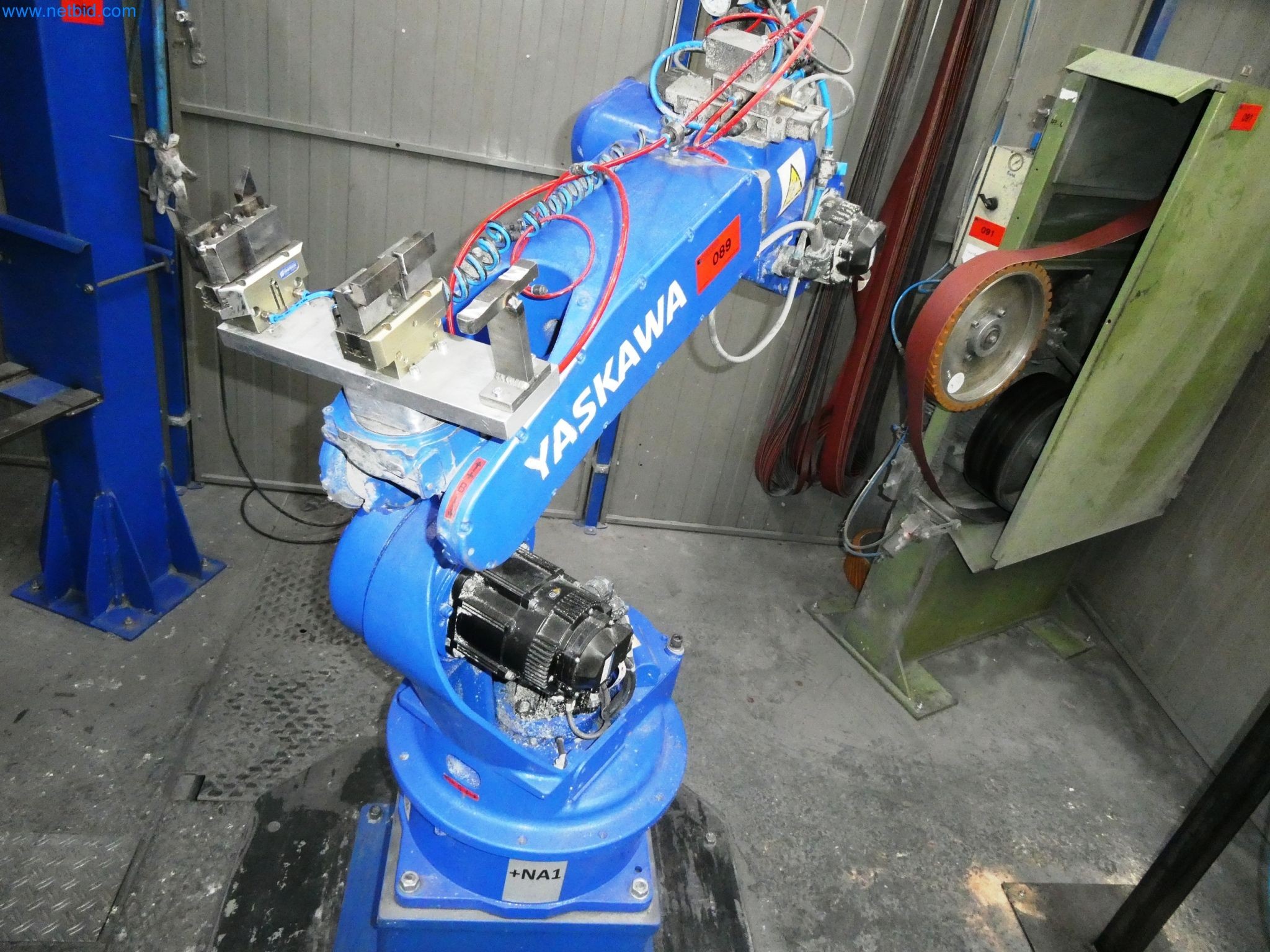 Maszyny z sektora technologii powierzchni-3