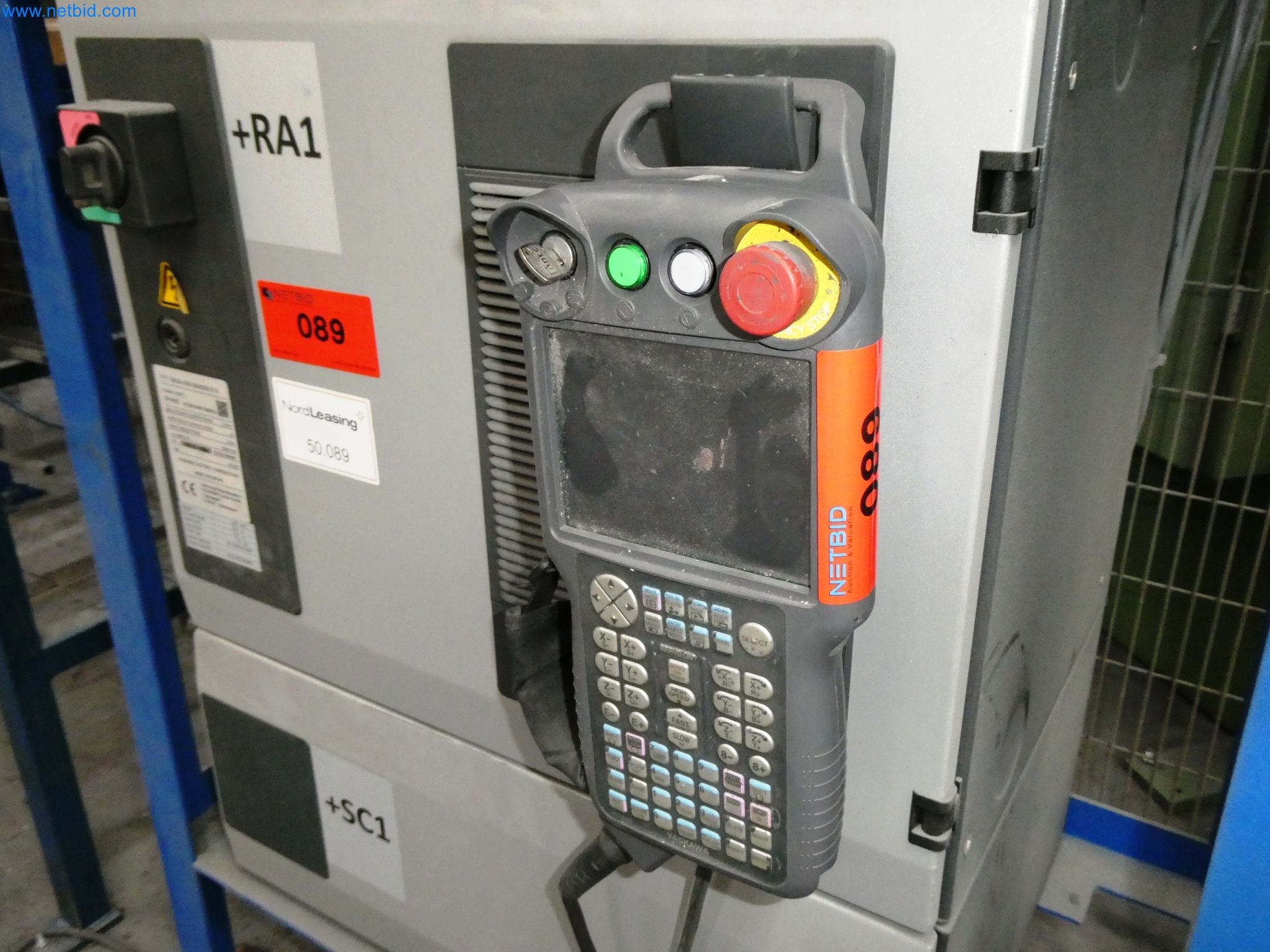 Maszyny z sektora technologii powierzchni-7