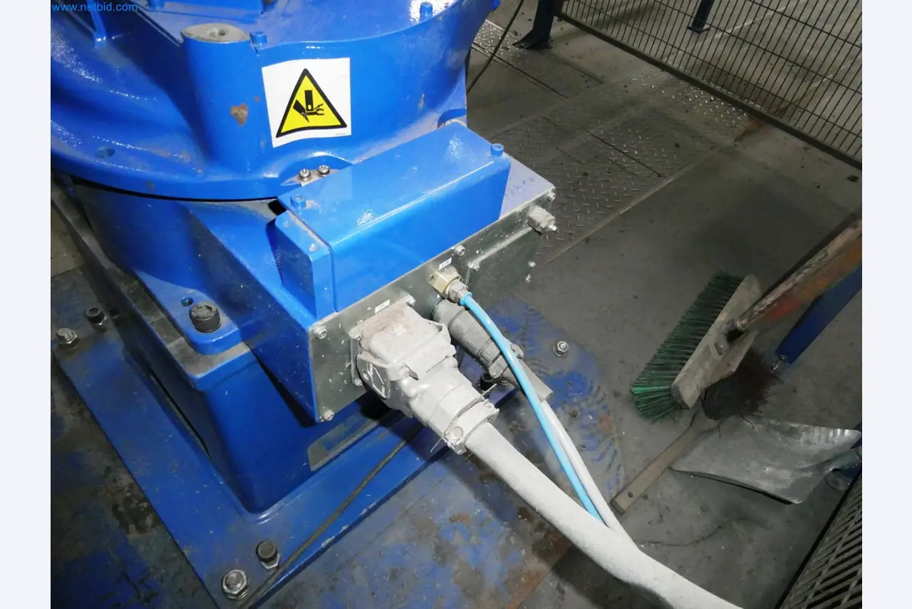 Maszyny z sektora technologii powierzchni-2