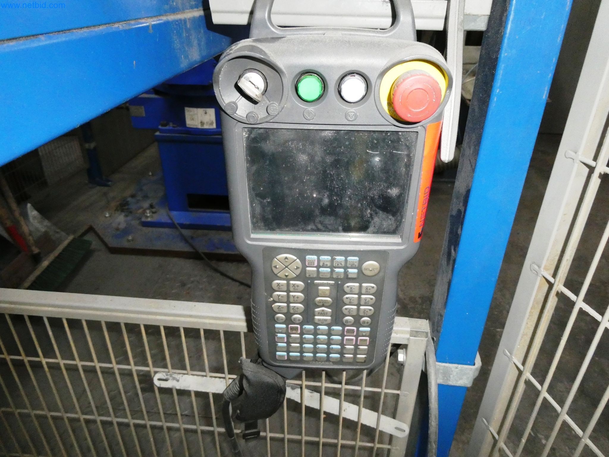 Maszyny z sektora technologii powierzchni-8