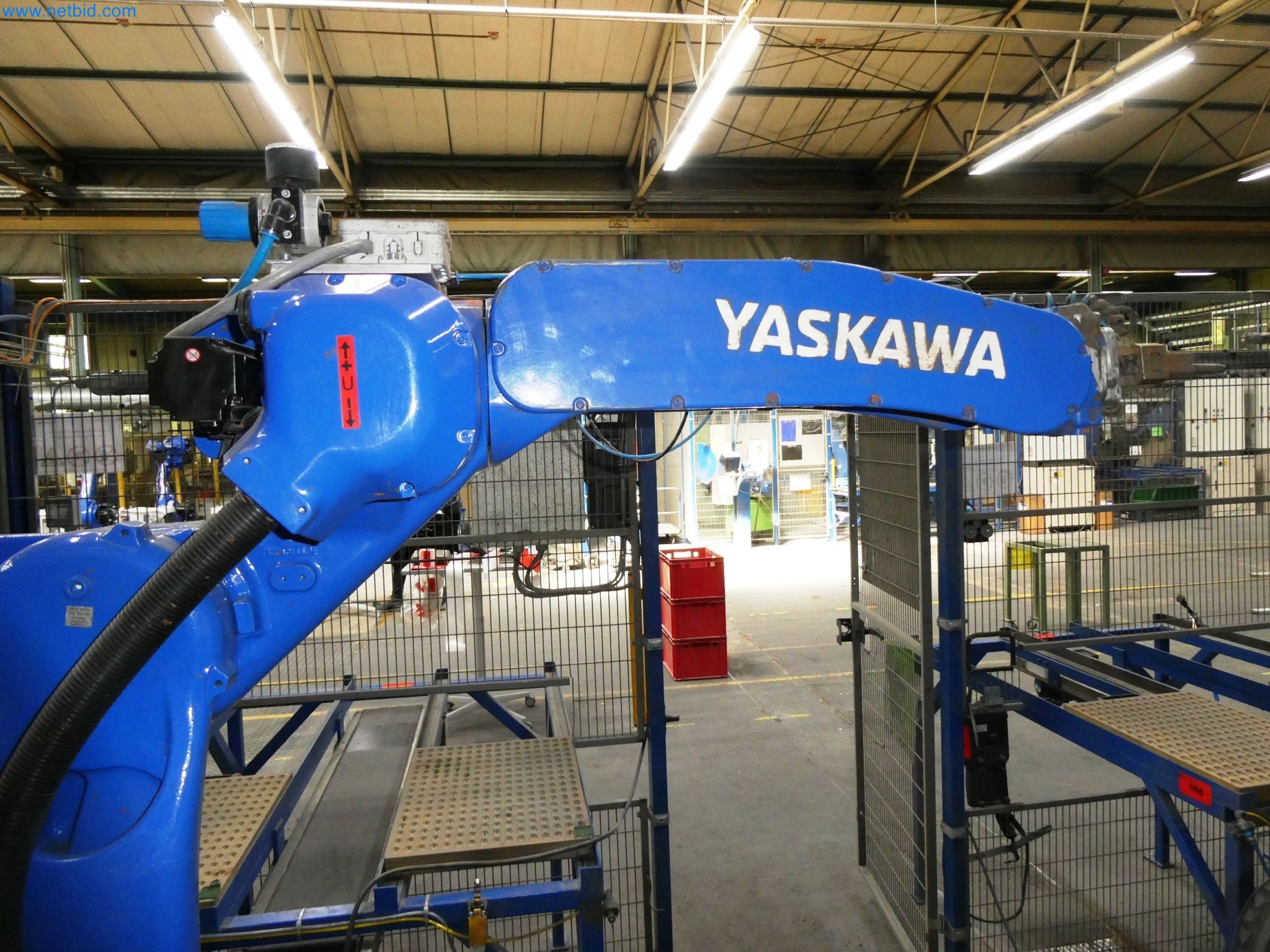 Maszyny z sektora technologii powierzchni-8