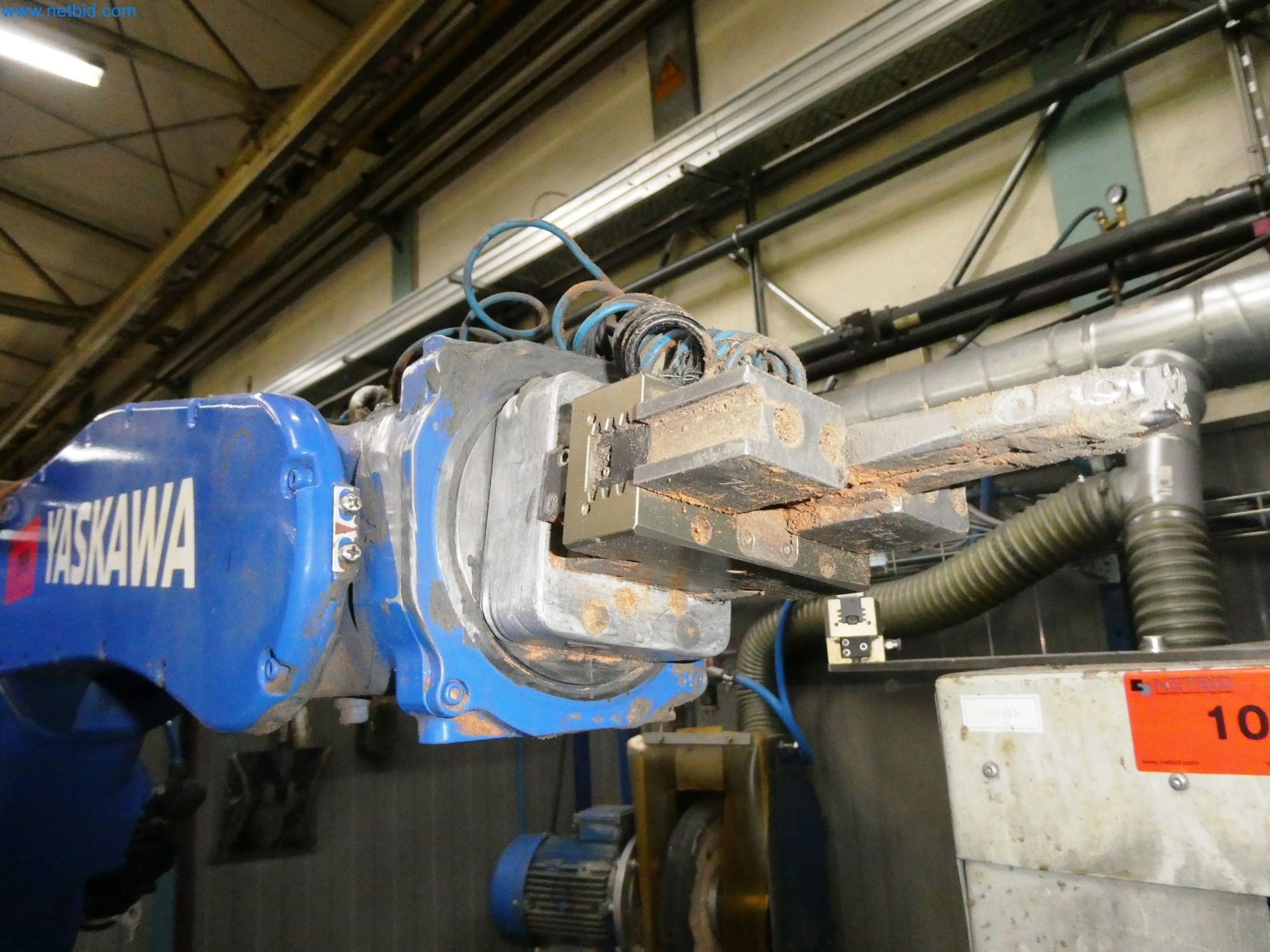 Maszyny z sektora technologii powierzchni-9