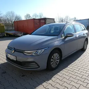 Auto VW Golf VIII Variant