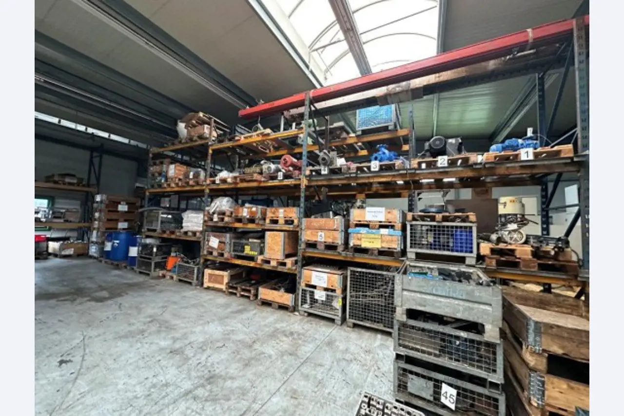 Operating and business equipment - mechanical engineering-21