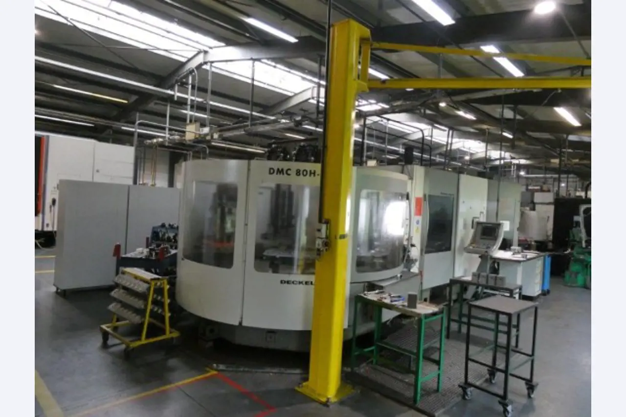 Operating and business equipment - mechanical engineering-29