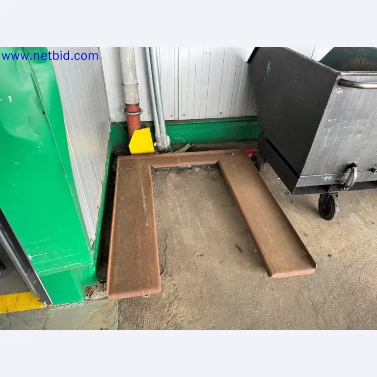 Betriebs- und Geschäftsausstattung - Maschinenbau-1