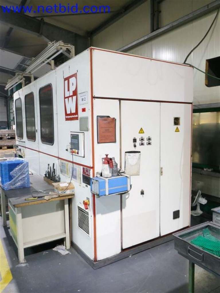 Provozní a kancelářské vybavení - strojírenství-5