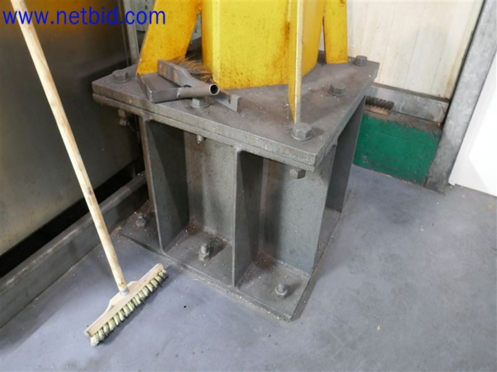 Betriebs- und Geschäftsausstattung - Maschinenbau-1