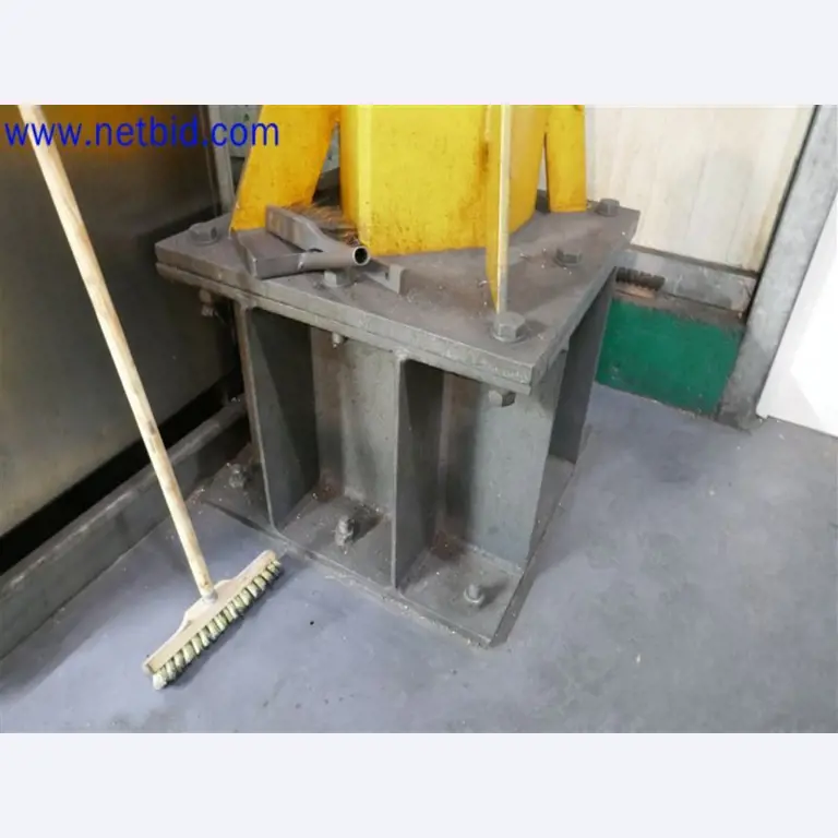 Betriebs- und Geschäftsausstattung - Maschinenbau-1