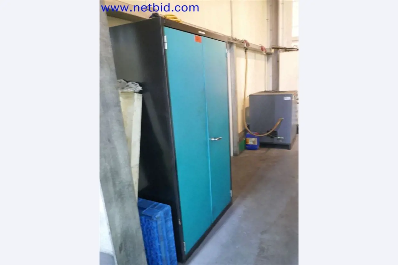 Betriebs- und Geschäftsausstattung - Maschinenbau-1