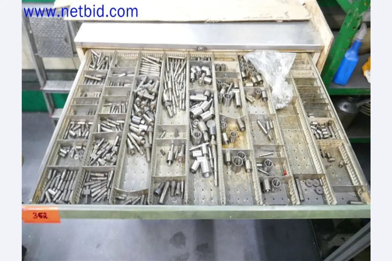 Bedrijfs- en kantooruitrusting - machinebouw-4