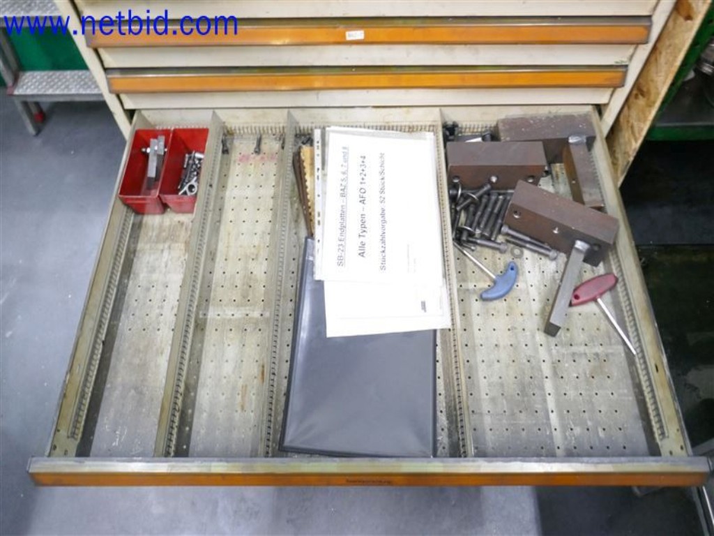 Betriebs- und Geschäftsausstattung - Maschinenbau-6