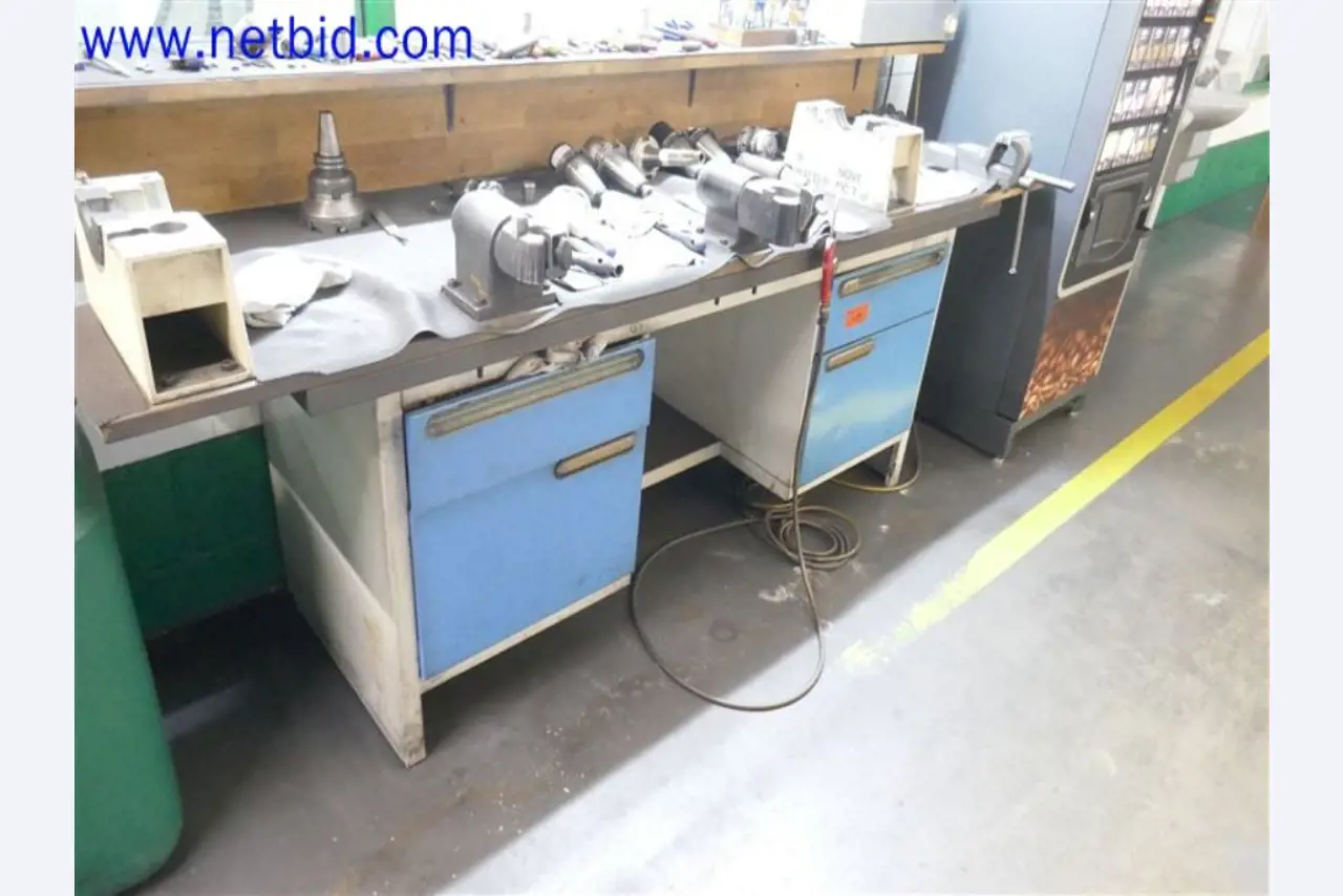 Betriebs- und Geschäftsausstattung - Maschinenbau-1