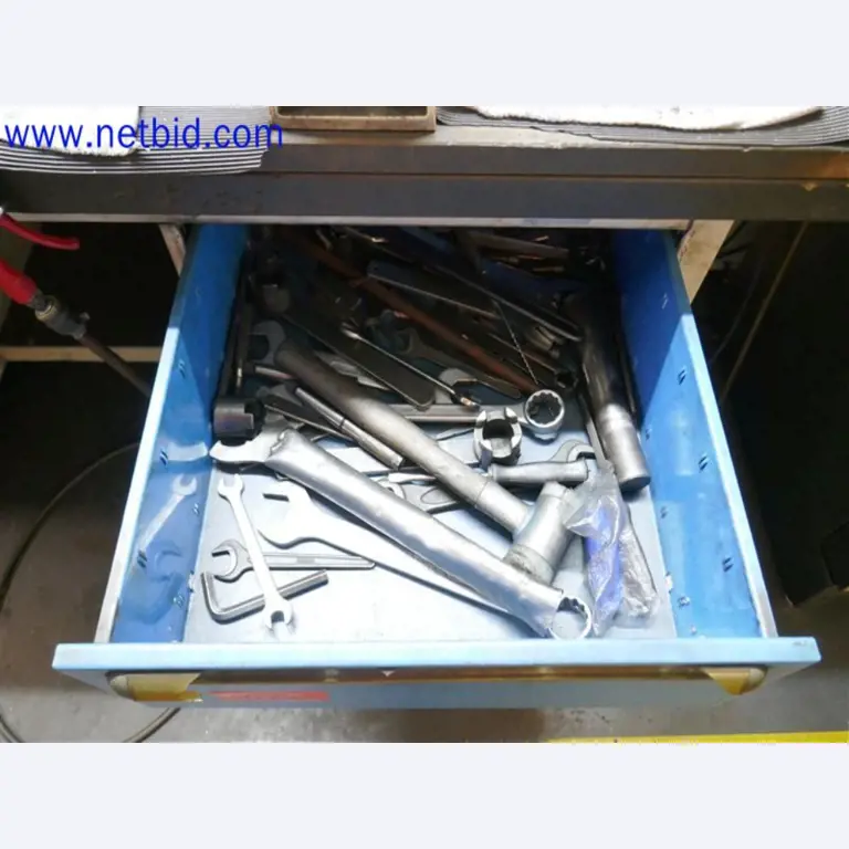 Betriebs- und Geschäftsausstattung - Maschinenbau-5