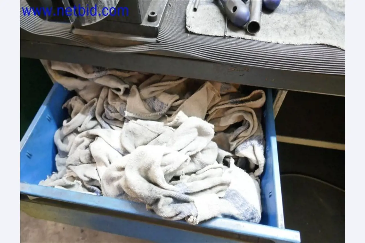 Betriebs- und Geschäftsausstattung - Maschinenbau-7