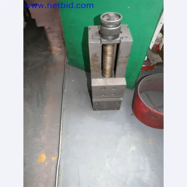 Provozní a kancelářské vybavení - strojírenství-1