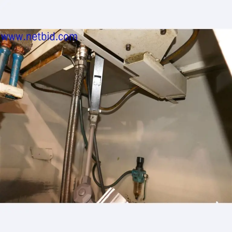 Betriebs- und Geschäftsausstattung - Maschinenbau-8