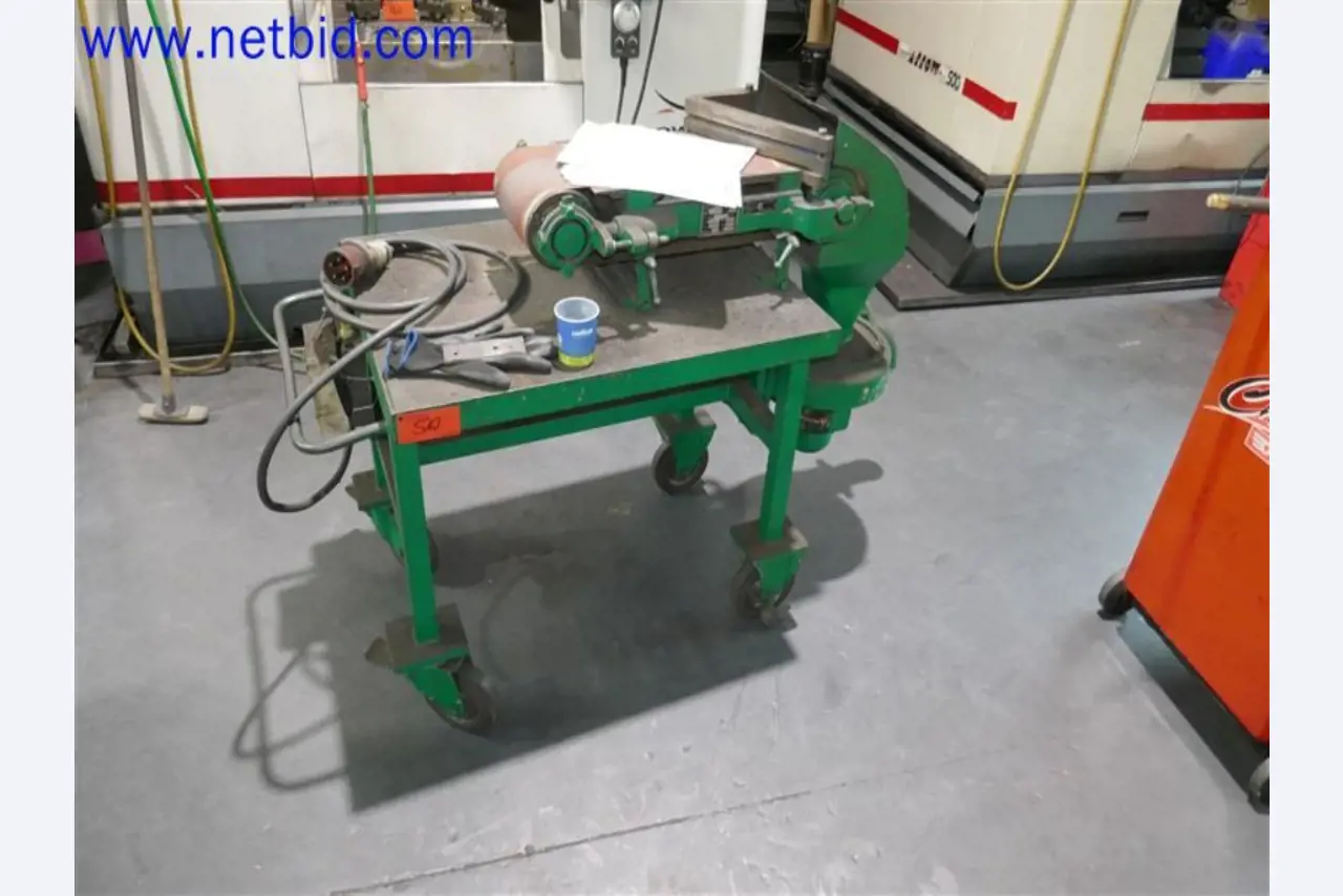 Delovna in pisarniška oprema - strojništvo-1